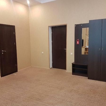 Lazurniy Bereg Hotel Gagra Exterior photo
